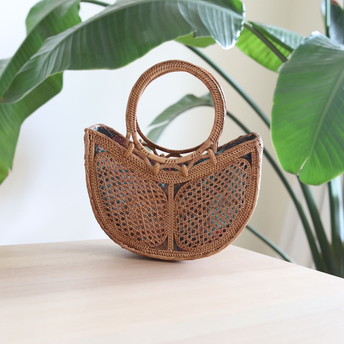 Bali Rattan Handbag - Tulip